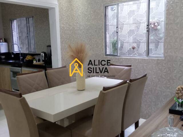 Casa para Venda em Guarulhos - 4